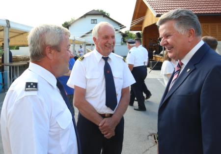 100 letnica PGD Begunje  gasilska parada 65 Foto Ljubo Vukelič
